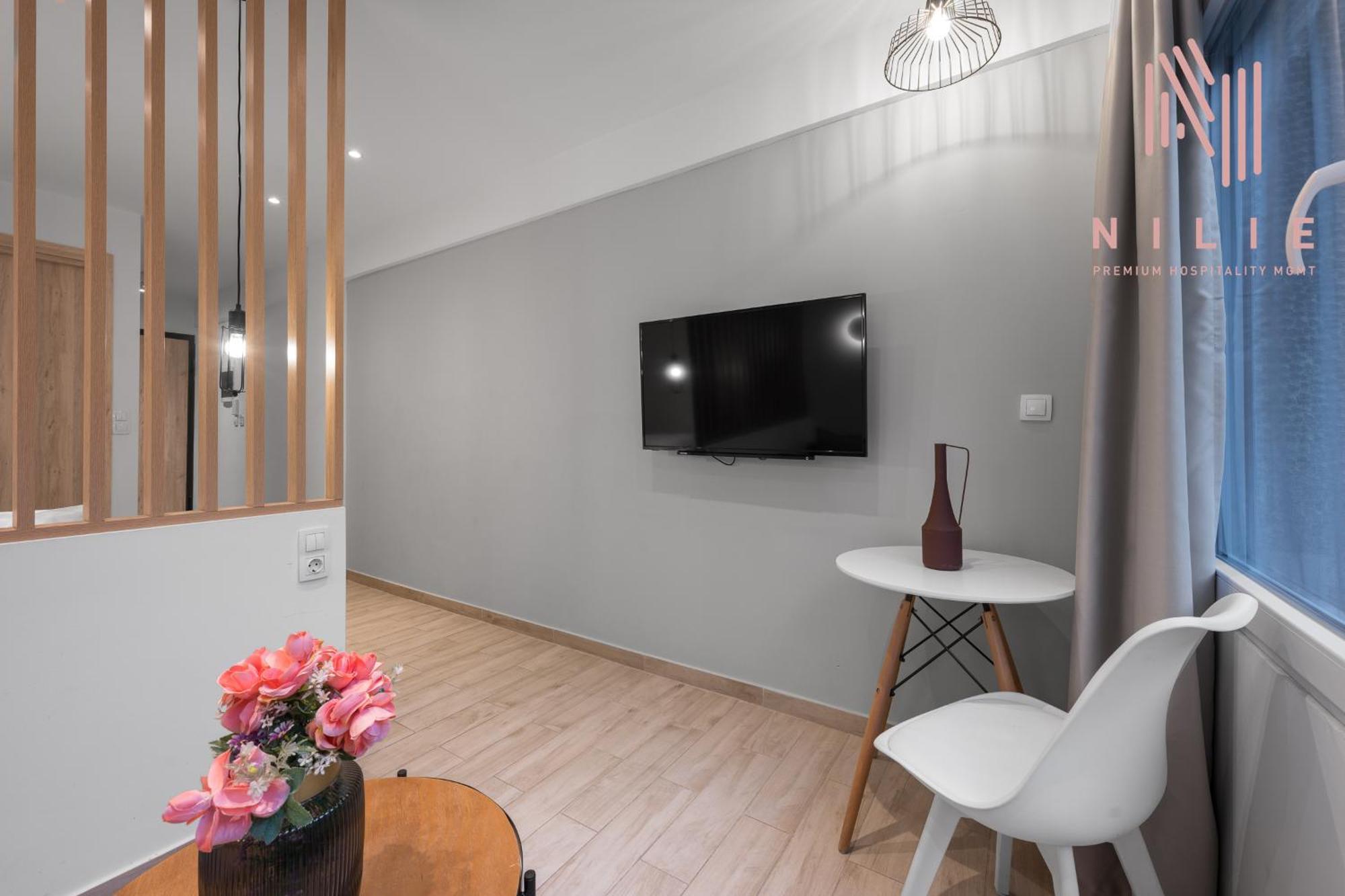 V1 Boutique Nilie Hospitality Mgmt Apartment เทสซาโลนิกิ ภายนอก รูปภาพ